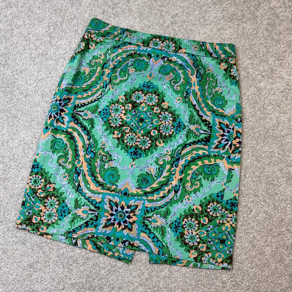 * J. Crew The Pencil Skirt Office Medallion Print Power Dressing Sz 4    - S2378
